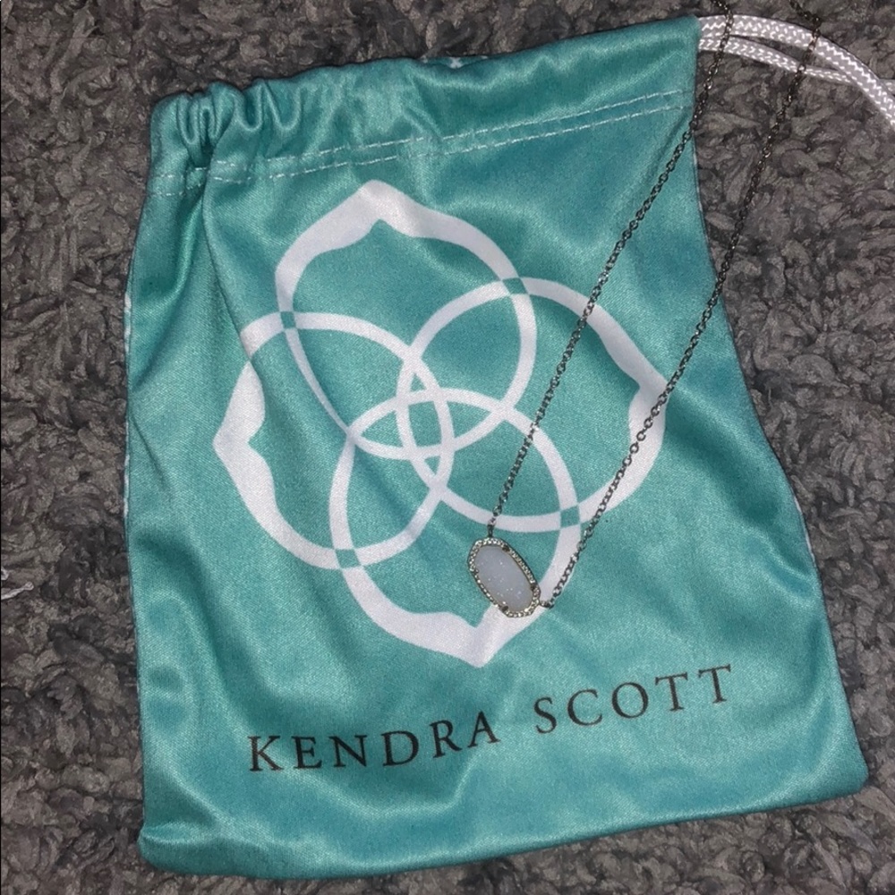 kendra scott necklace